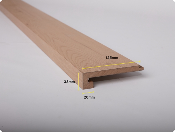 Oakleaf-HD-PLUS-Square-8mm.jpg Preference Floors Oakleaf HD PLUS Square Stair Nosing - Image 1