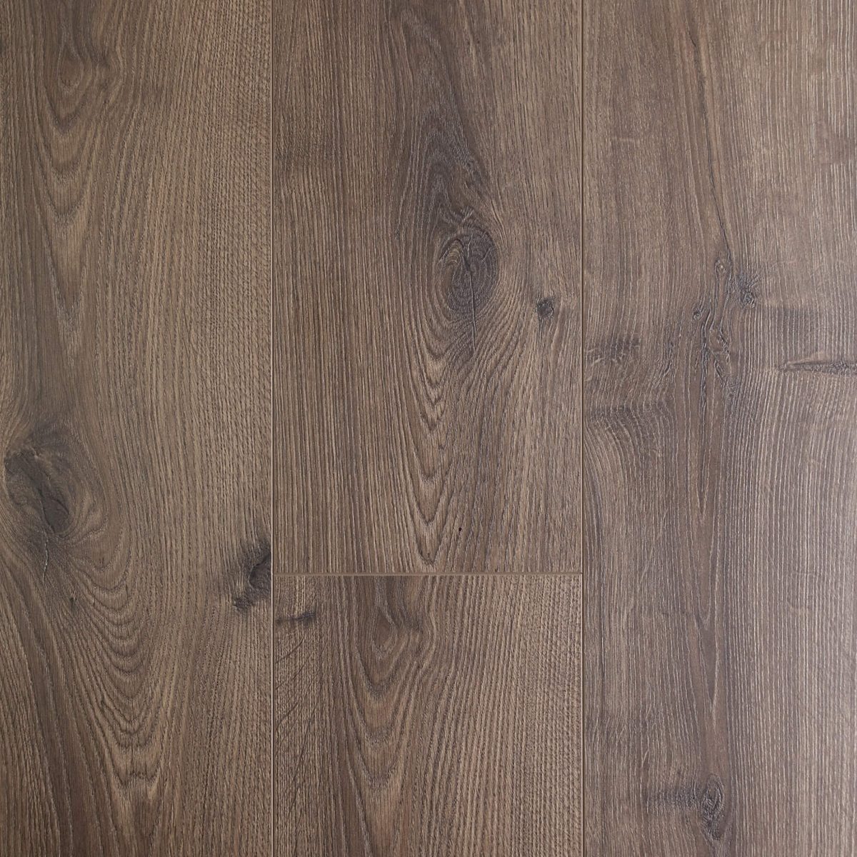 Tawny-Oak-Oakleaf-min-1200x1200-1.jpg Oakleaf Laminate Tawny Oak - Image 1